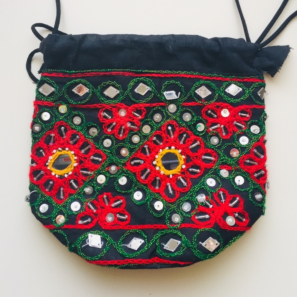 Drawstring Purse Colorful Embroidery - Picture 3 of 6